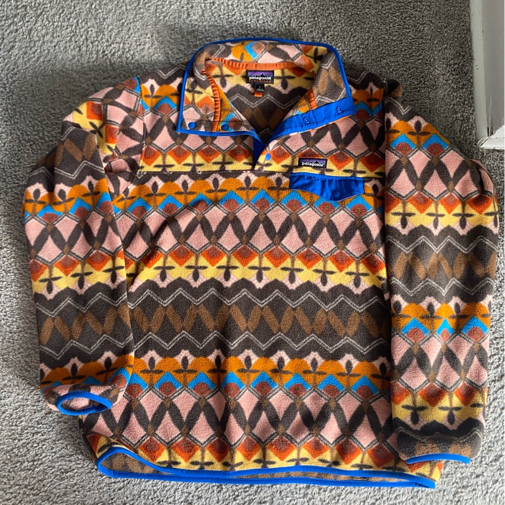 Patagonia Lightweight Synchilla Snap-T Fleece Pullover- size L